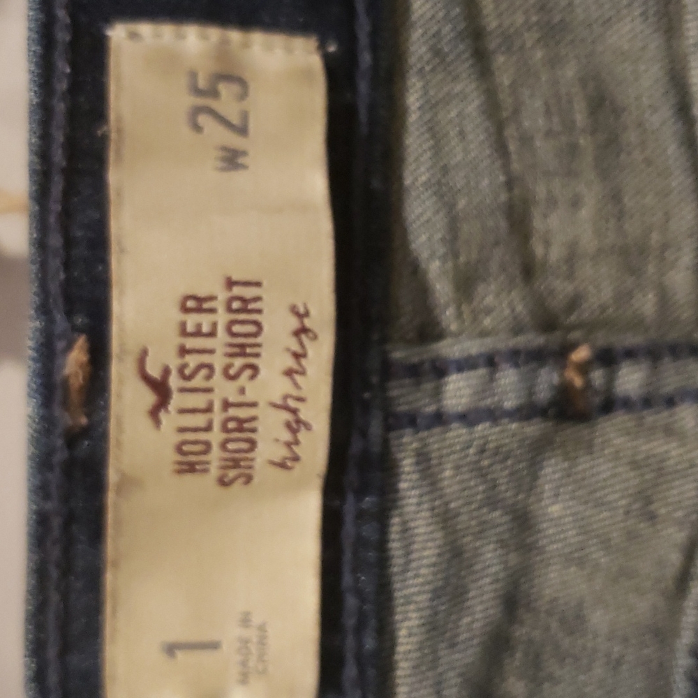 Hollister Denim Short - Picture 6 of 10